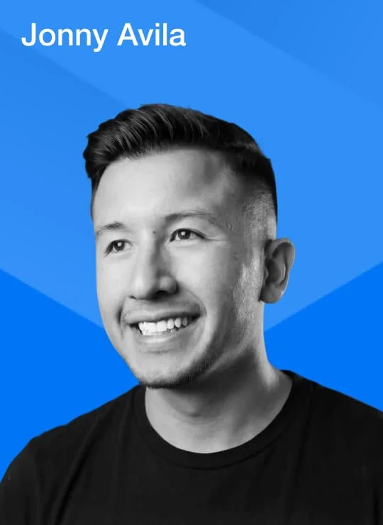 StackAura customer testimonial portrait: Jonny Avila